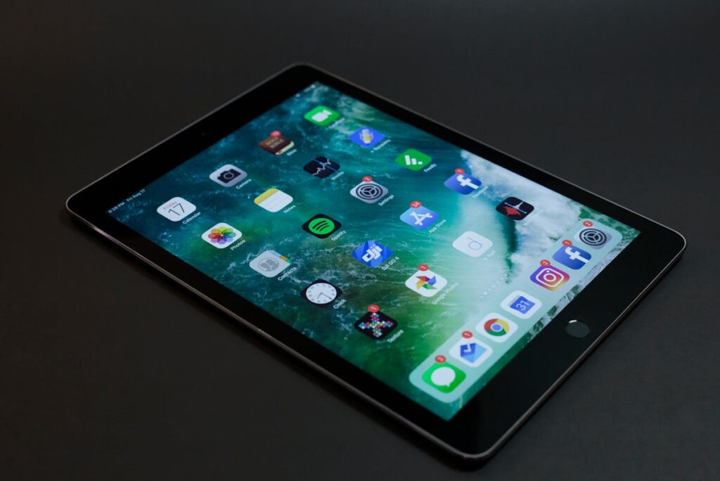 Handy und Tablet reinigen ► sicher und effektiv