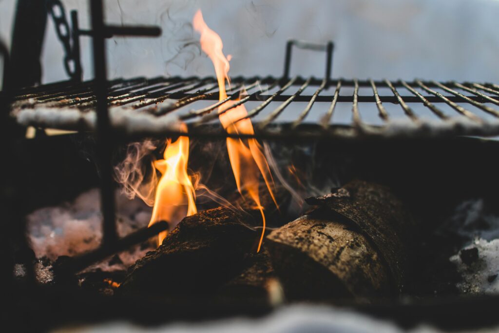 Grillrost reinigen ► schnell & umweltfreundlich