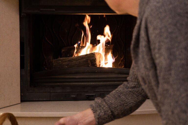 Kaminglas reinigen ► Rußflecken entfernen